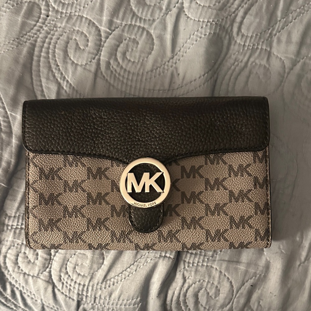 Michael Kors Black and grey MK Monogram Crossbody/Wallet with Logo Emblem